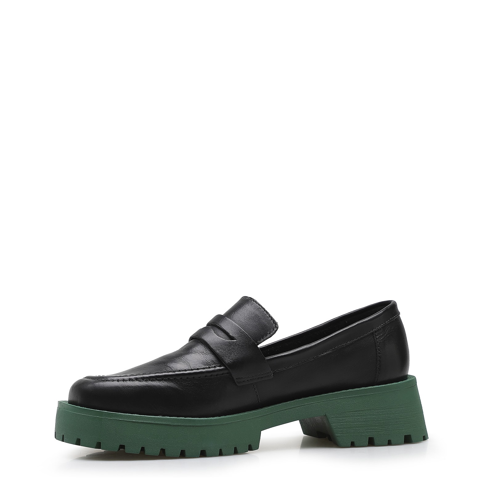 Mocassim Tratorado Couro Preto e Verde