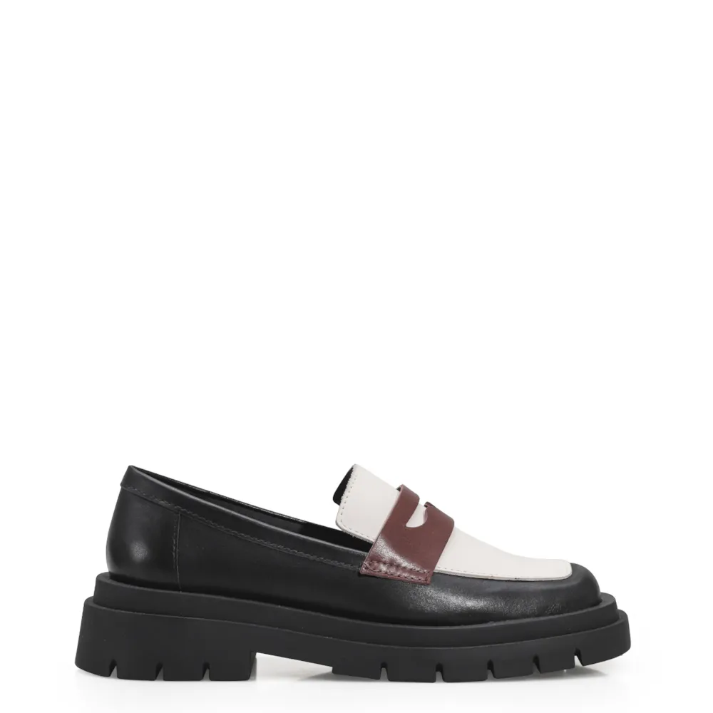 Mocassim Tratorado Couro Preto/Marrom/Off White - imagem 3