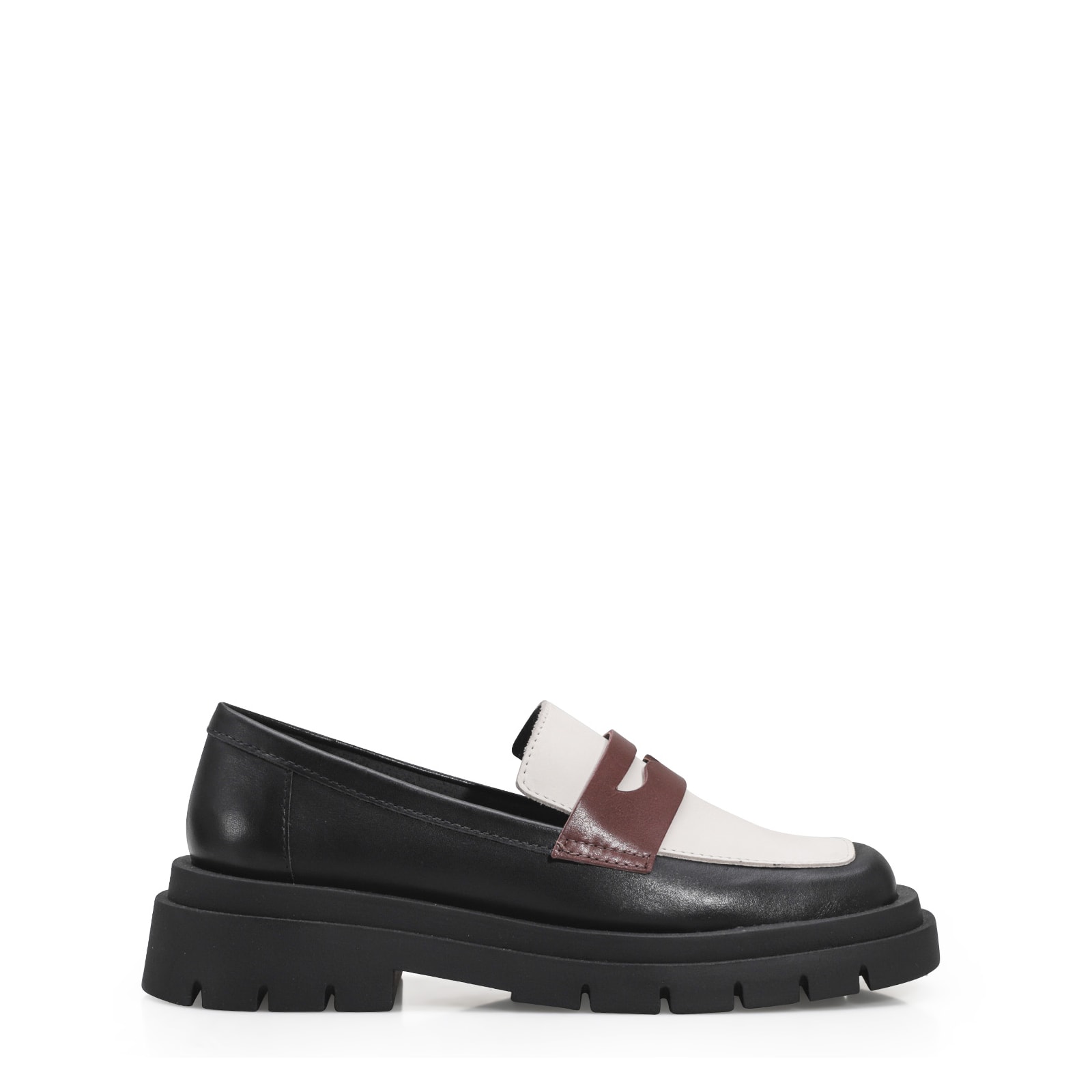 Mocassim Tratorado Couro Preto/Marrom/Off White
