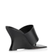 Mule Anabela Toe Ring Couro Preto - imagem 4