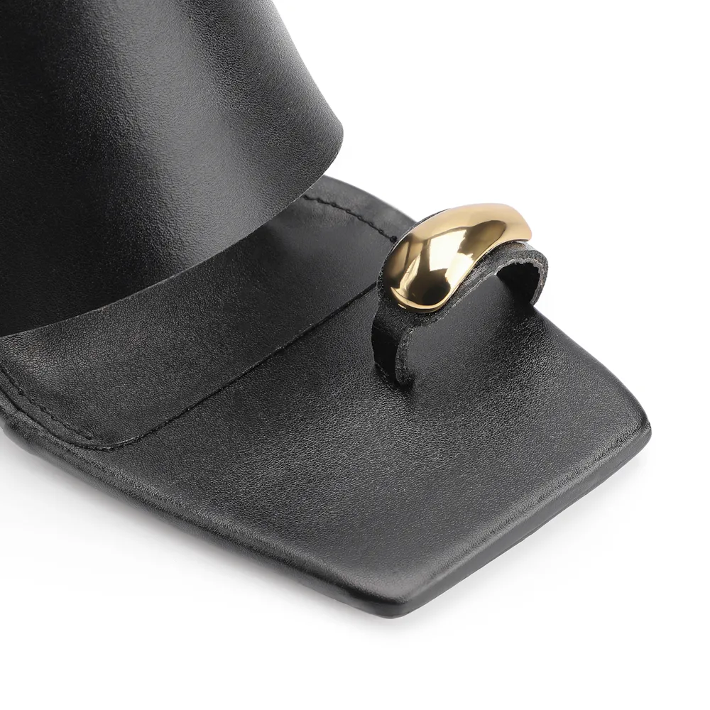 Mule Anabela Toe Ring Couro Preto - imagem 7