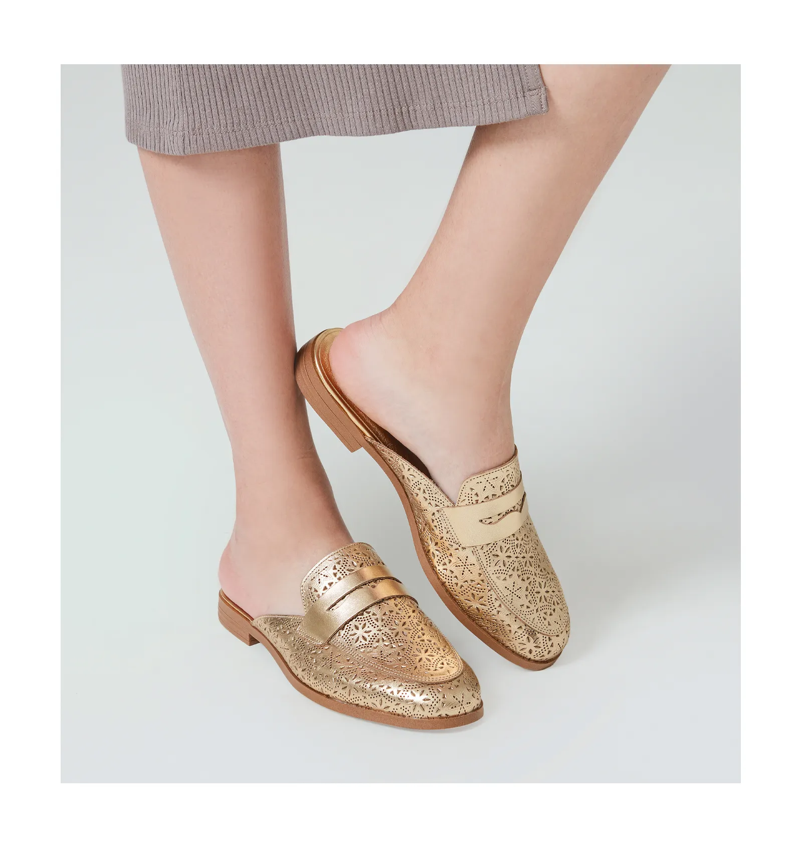 Mule Couro Champagne