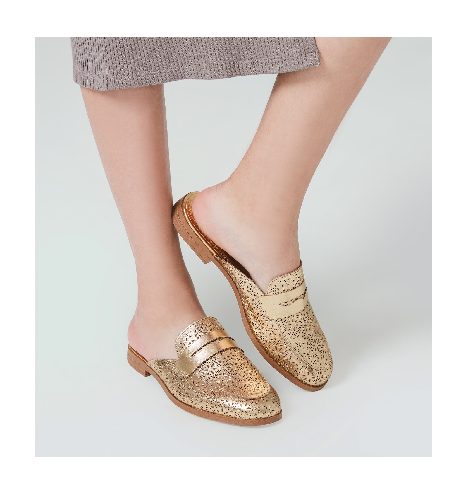 Mule Couro Champagne
