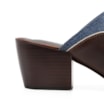 Mule Couro Estonado Marrom /Jeans - imagem 8