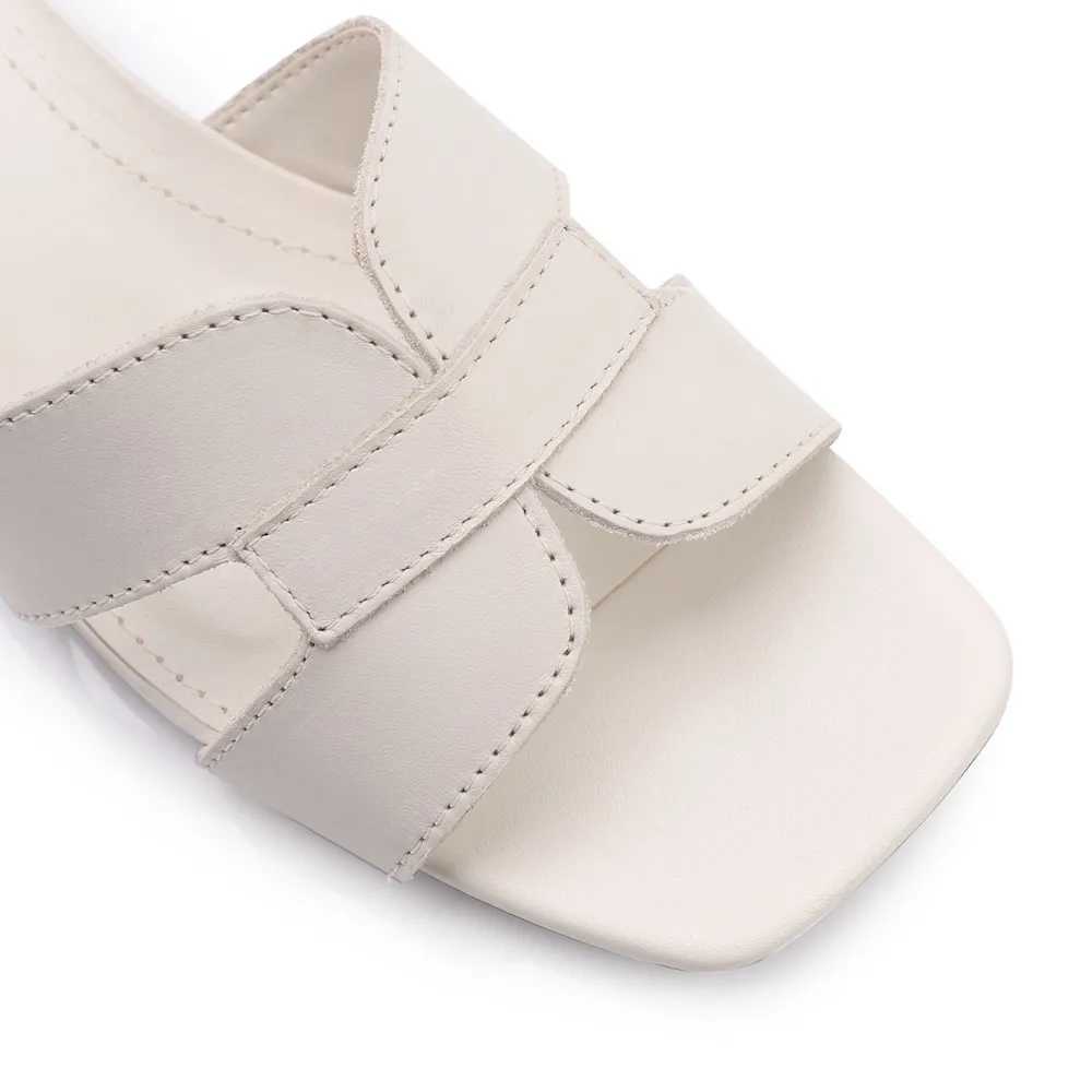 Mule Couro Off White - imagem 6
