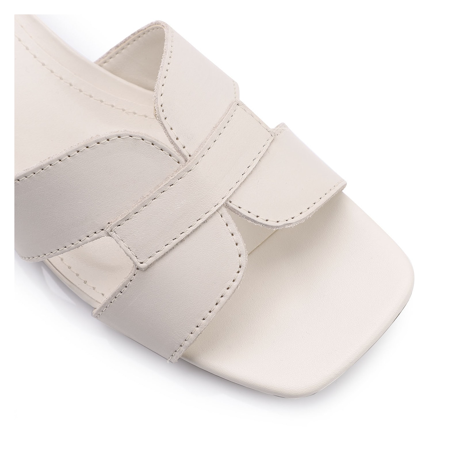 Mule Couro Off White