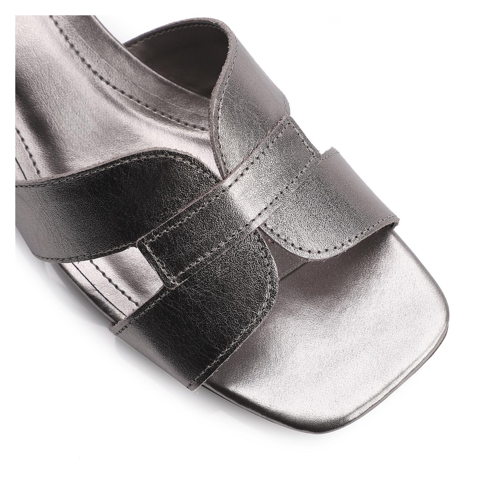 Mule Couro Prata