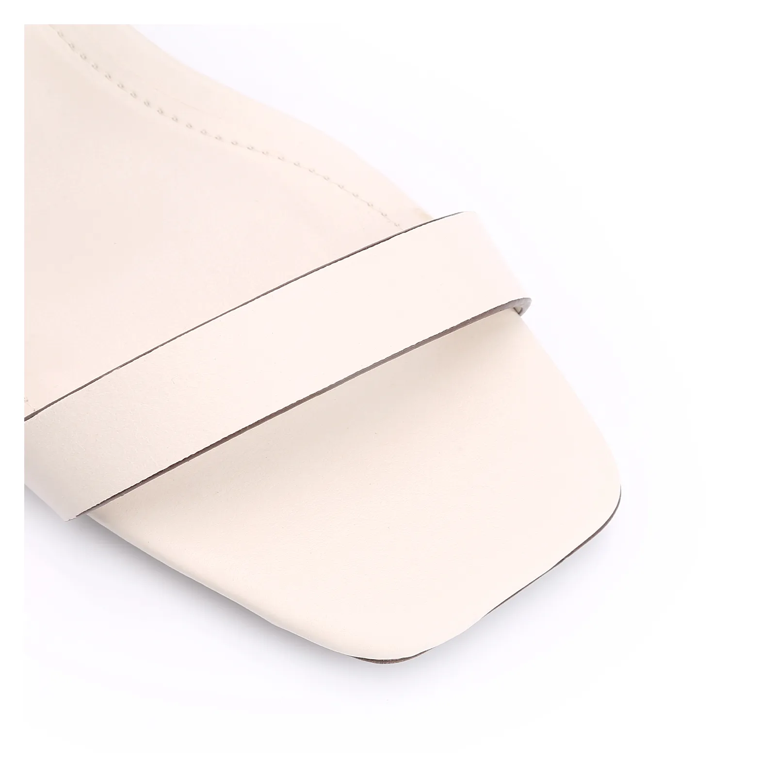Mule Fivela Couro Off White