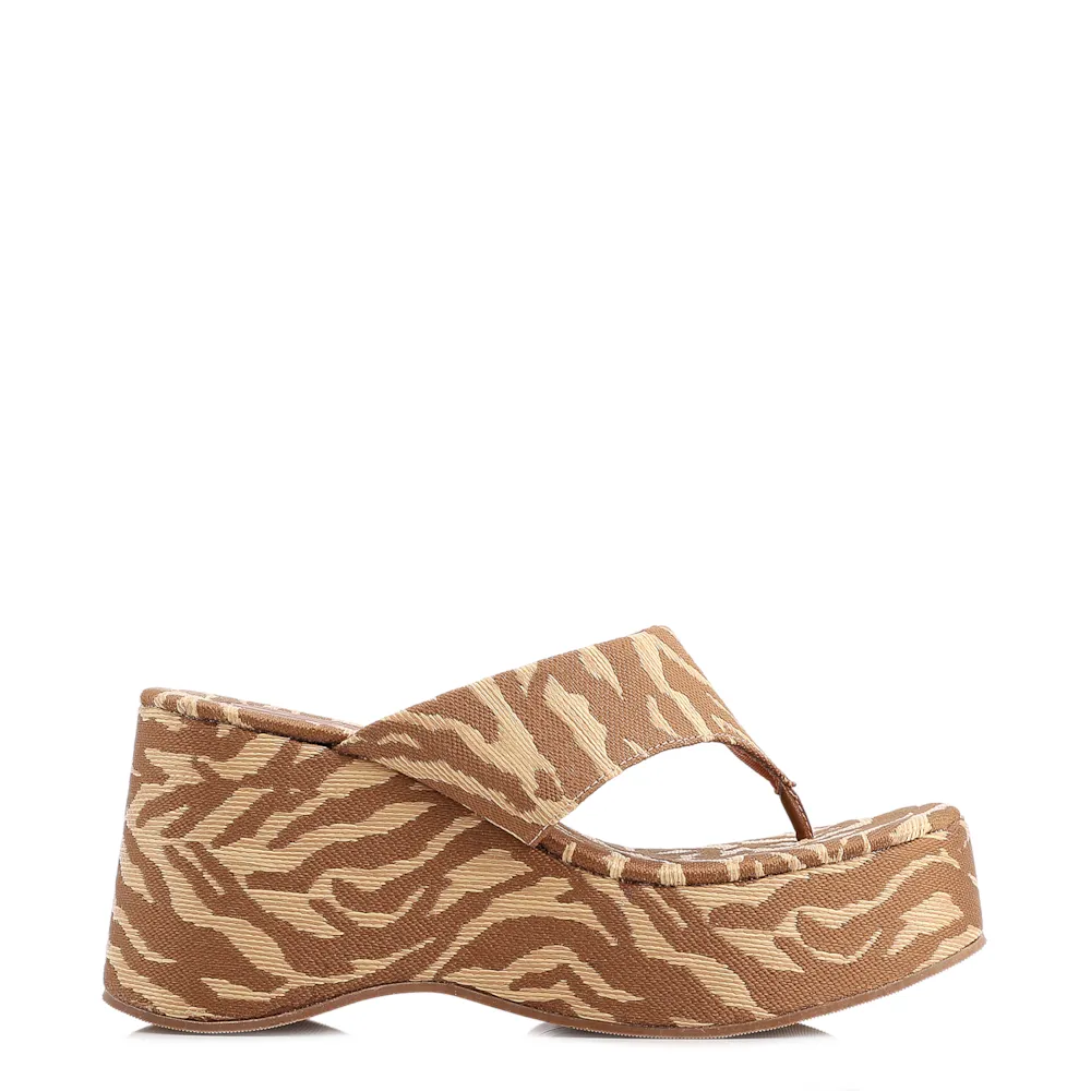 Mule Salto Alto Plataforma Tecido Animal Print - imagem 2
