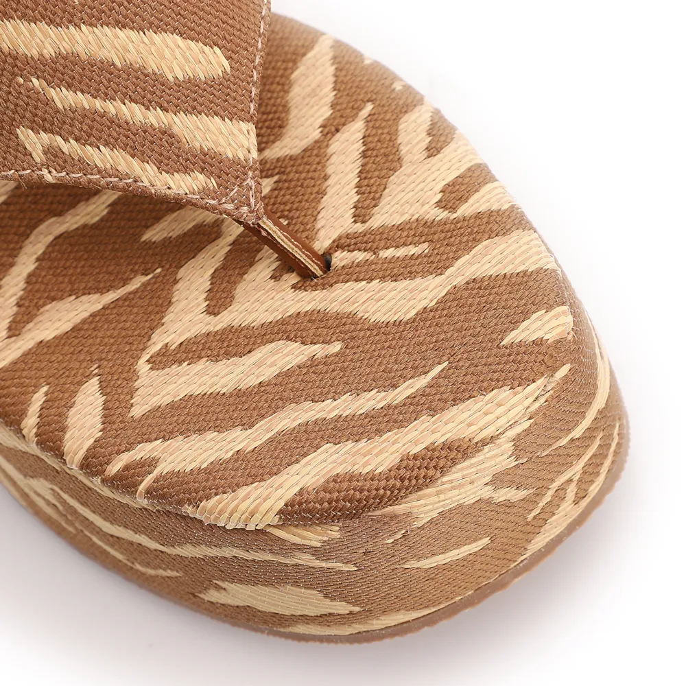 Mule Salto Alto Plataforma Tecido Animal Print - imagem 6