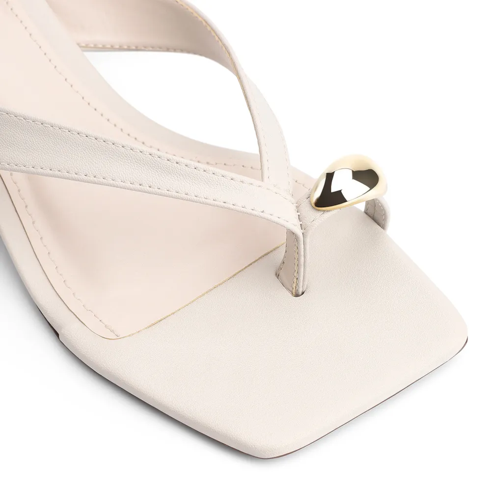 Mule Toe Ring Alt Off White - imagem 6