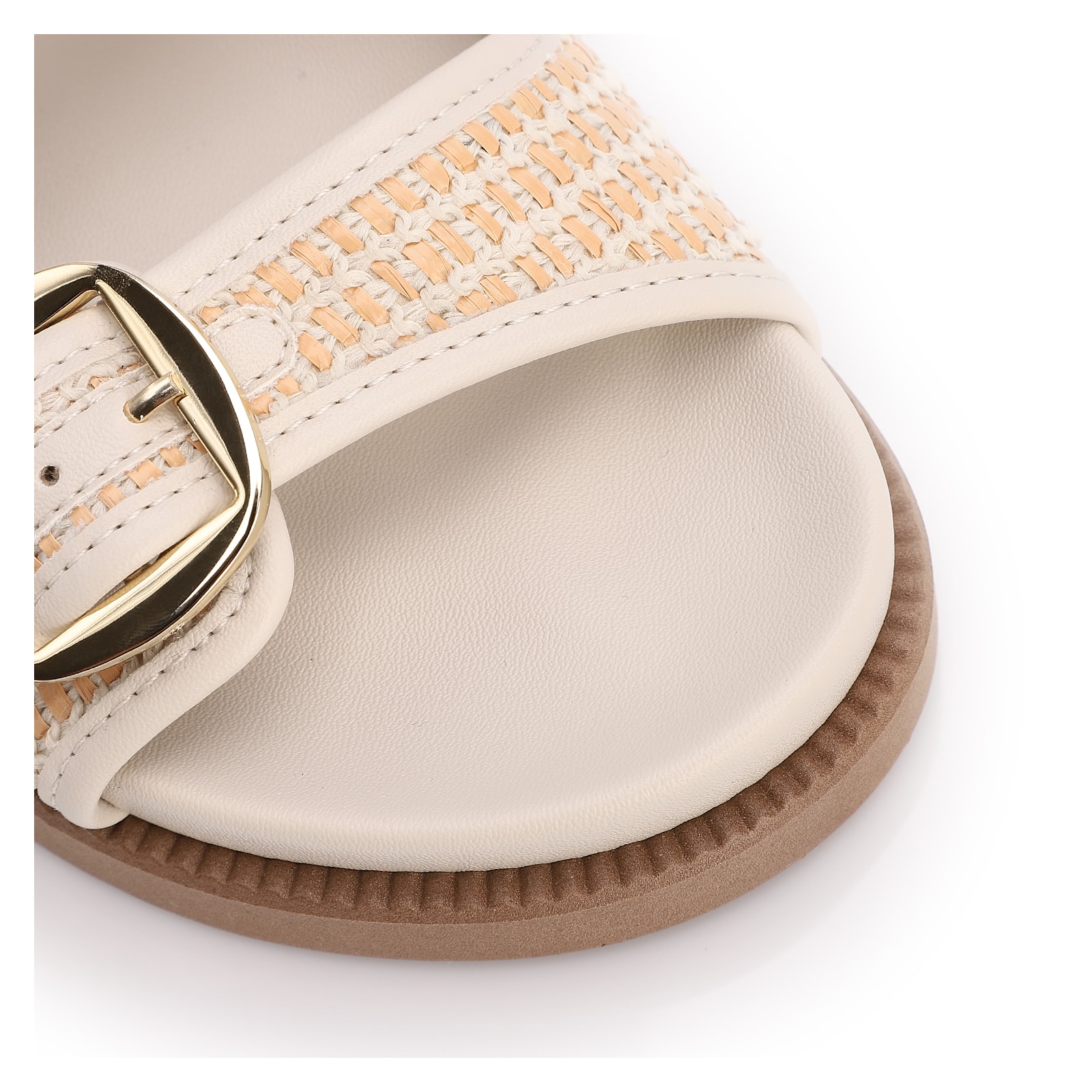 Papete Off White Ráfia/Alt Tarmada Off White Fivela Dourada