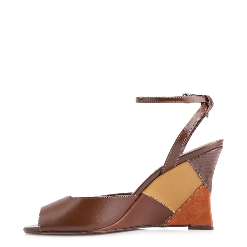 Peep Toe Anabela Couro Marrom - imagem 5