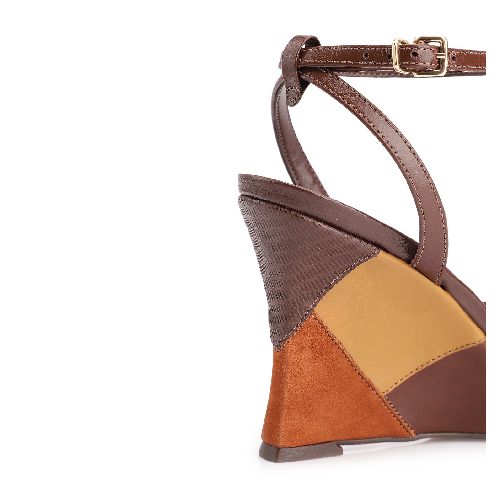 Peep Toe Anabela Couro Marrom