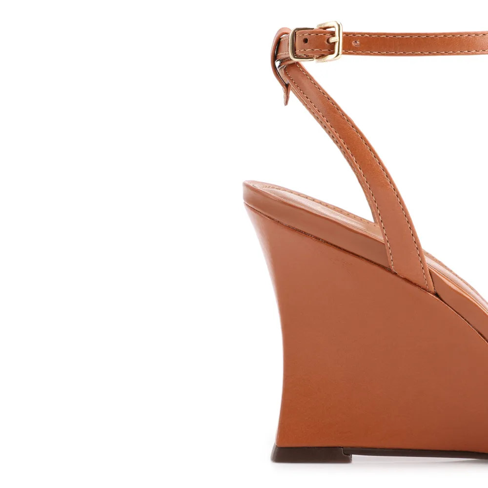 Peep Toe Anabela Couro Marrom Claro - imagem 8