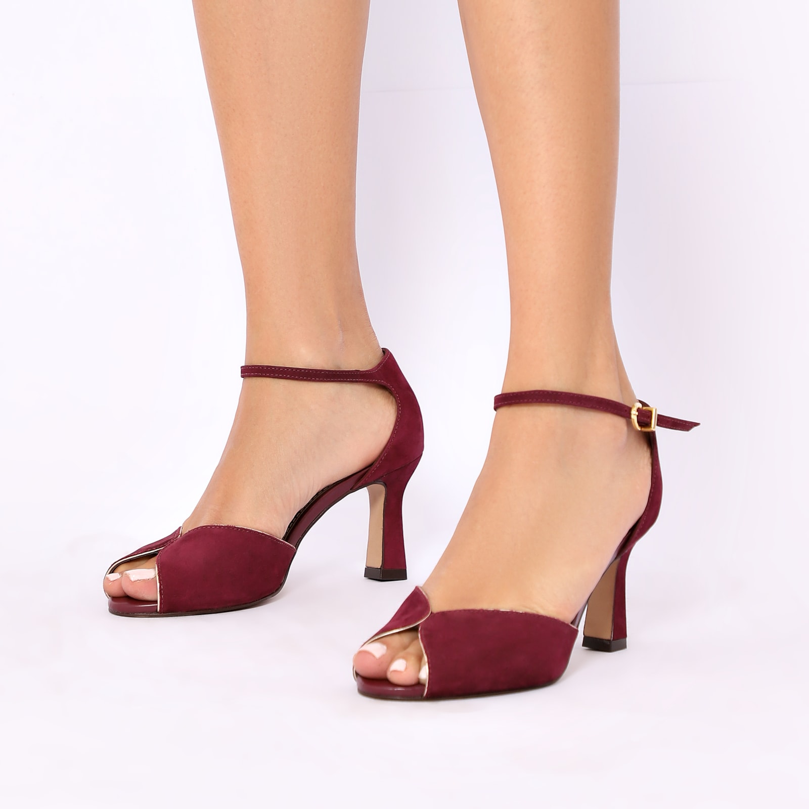 Peep Toe Couro Nobuck Vinho