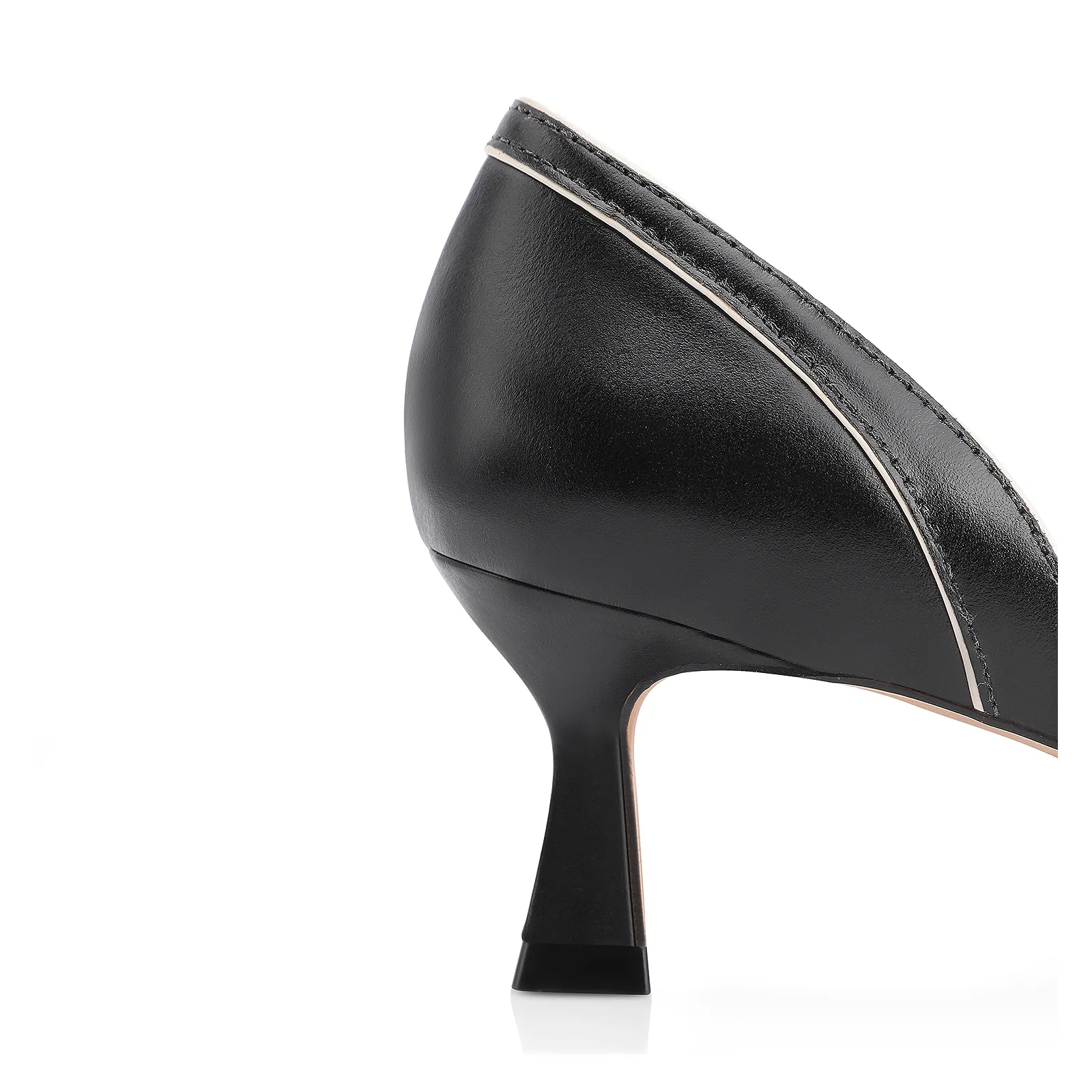 Peep Toe Kitten Couro Preto/Off White