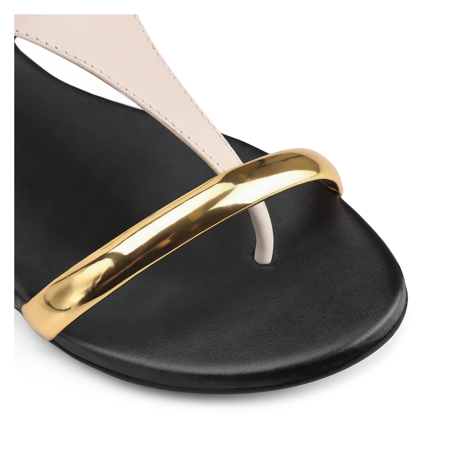 Rasteirinha Alt Off White/Preto/Dourado