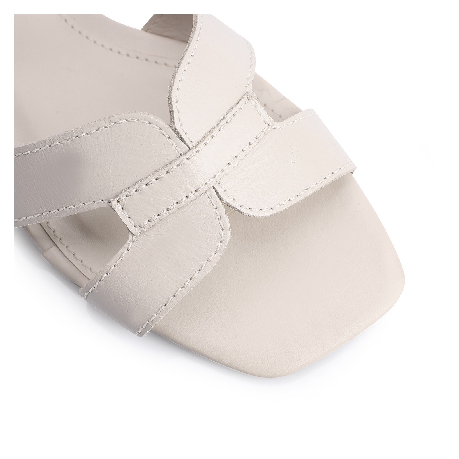 Rasteirinha Couro Off White