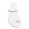 Rasteirinha Strass Toe Ring Alt Branco/Strass Colorido - imagem 5
