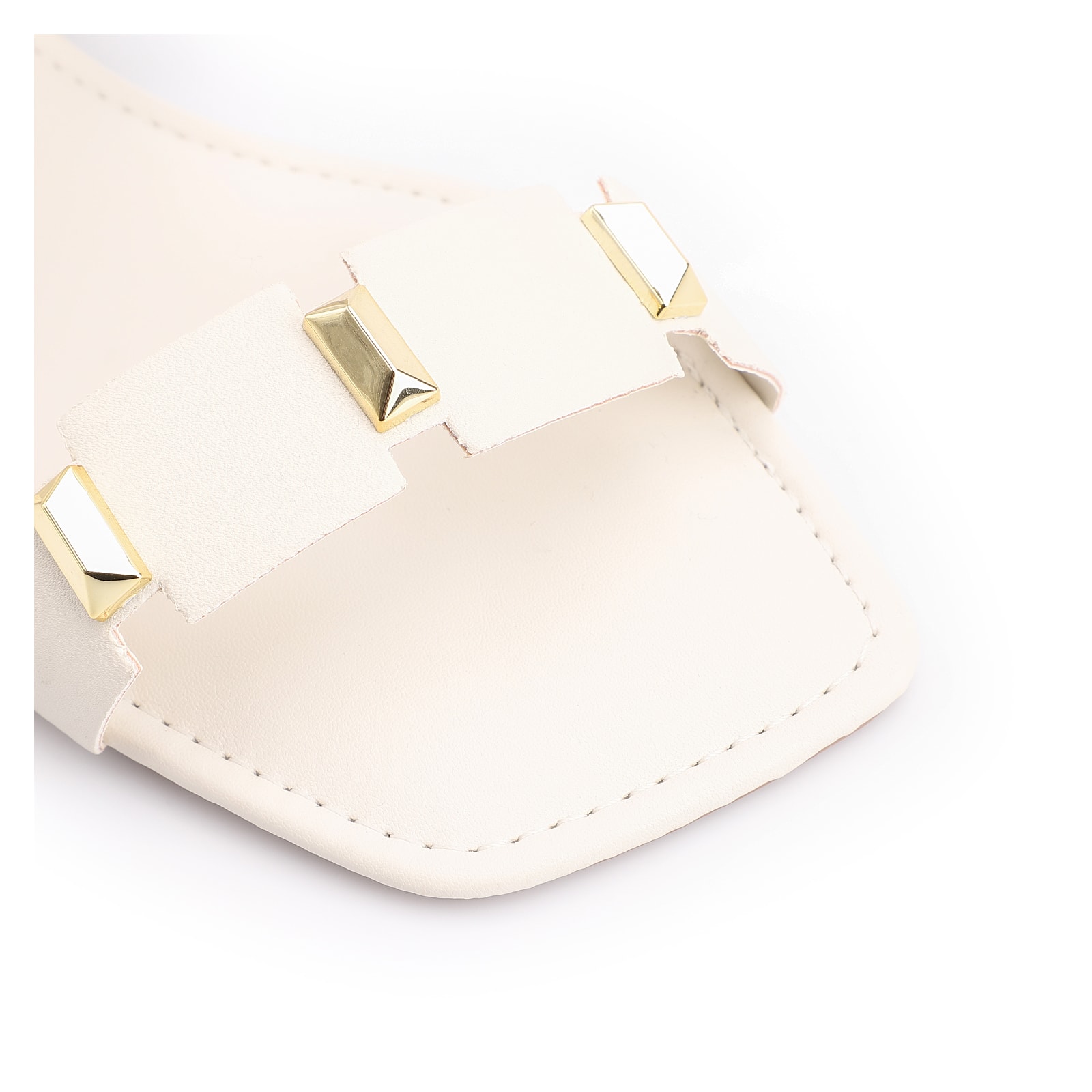 Rasteirinha Studs Alt Off White