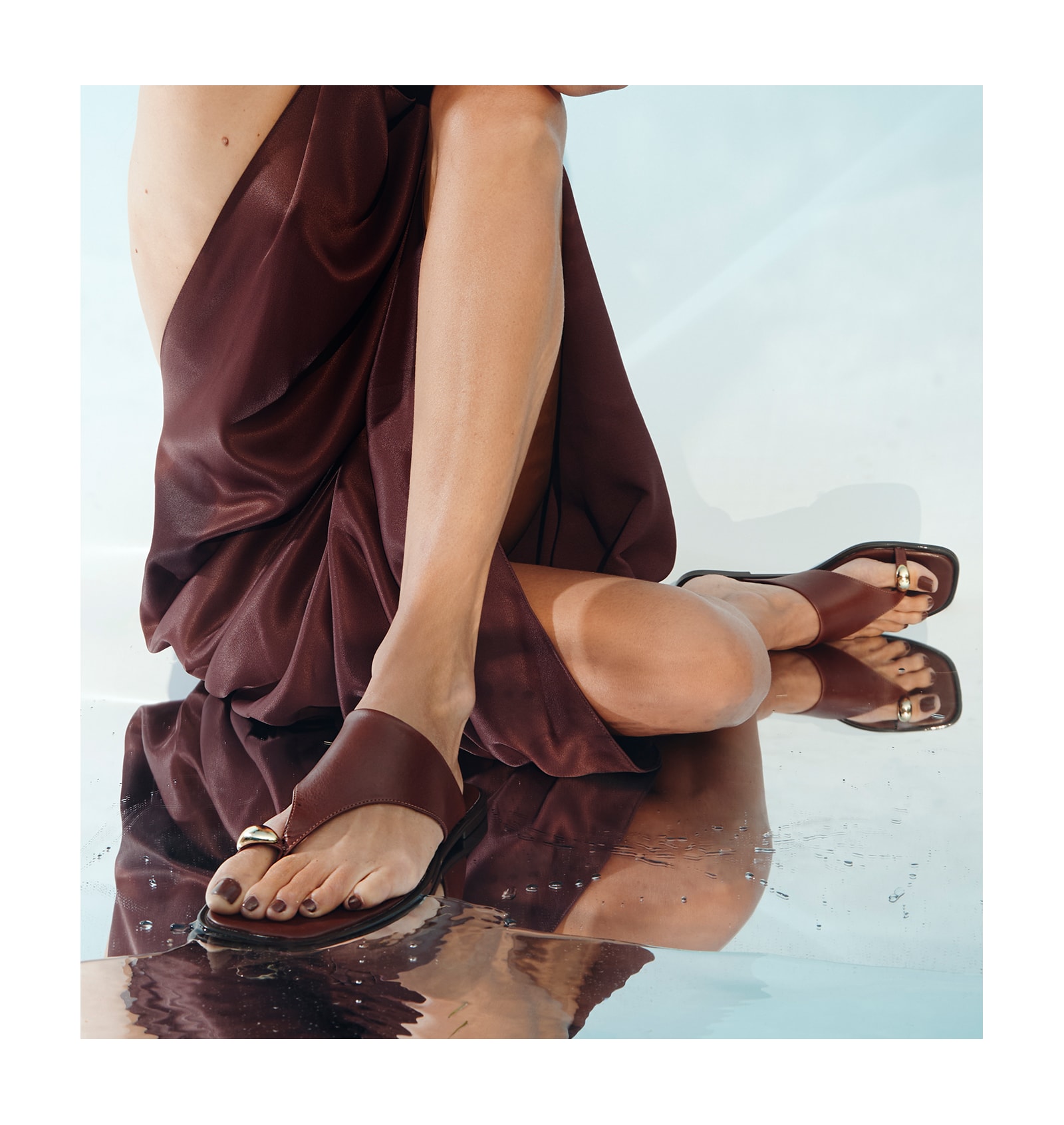 Rasteirinha Toe Ring Couro Marrom