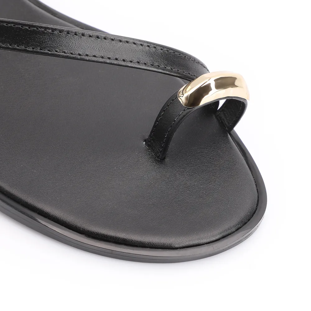 Rasteirinha Toe Ring Couro Preto - imagem 6