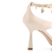 Sandália Charms Couro Off White - imagem 7