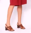 Sandália Couro Nobuck Croco Marrom - imagem 2