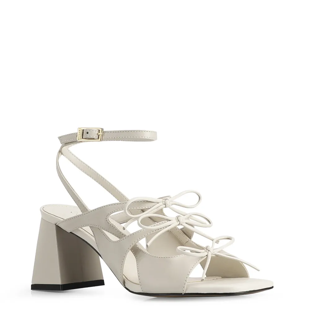Sandália Couro Off White