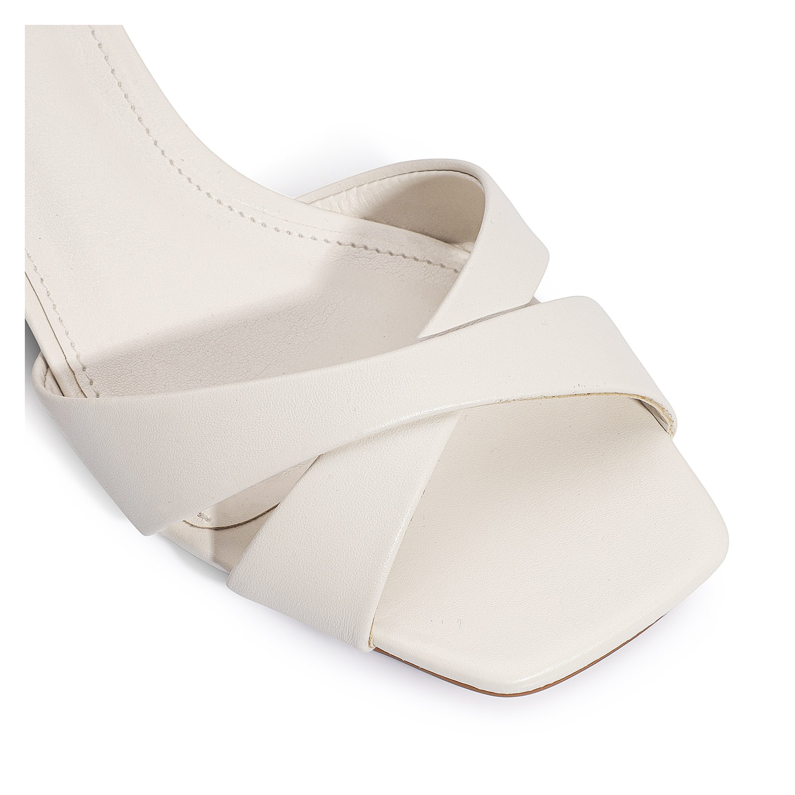 Sandália Couro Off White