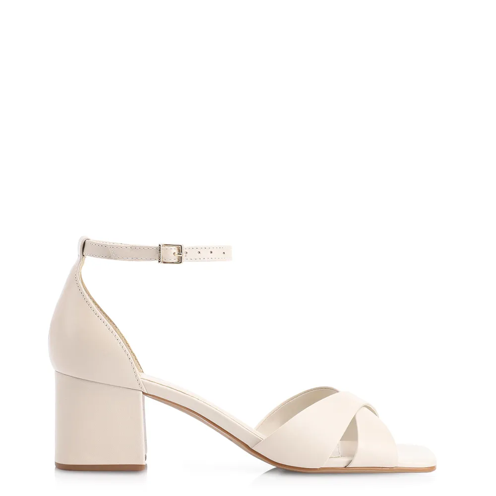Sandália Couro Off White - imagem 2