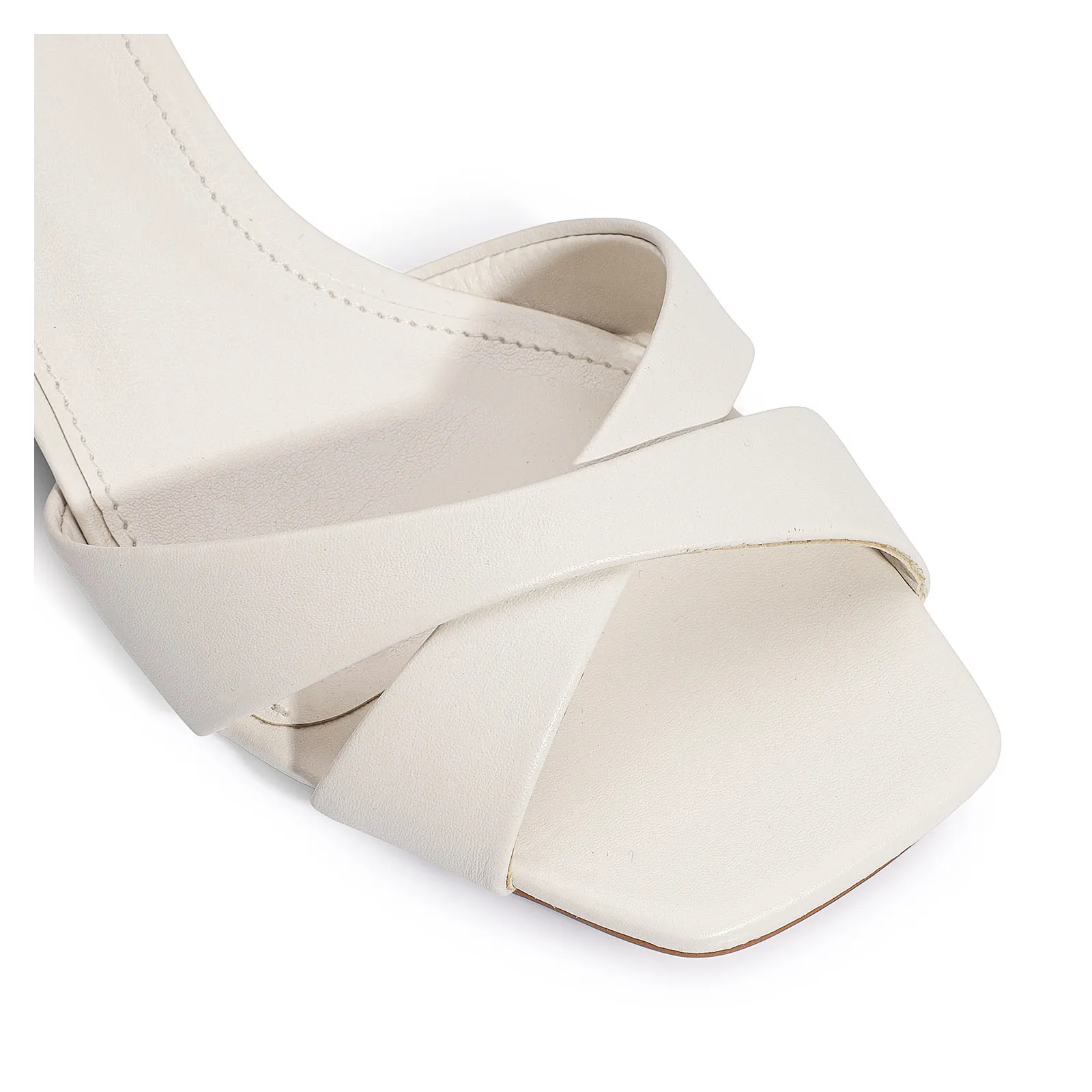 Sandália Couro Off White