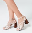 Sandália Couro Off White - imagem 2