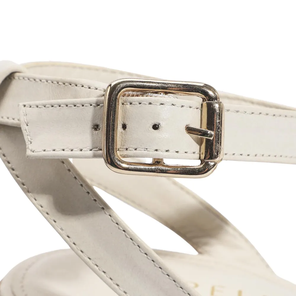 Sandália Couro Off White - imagem 8