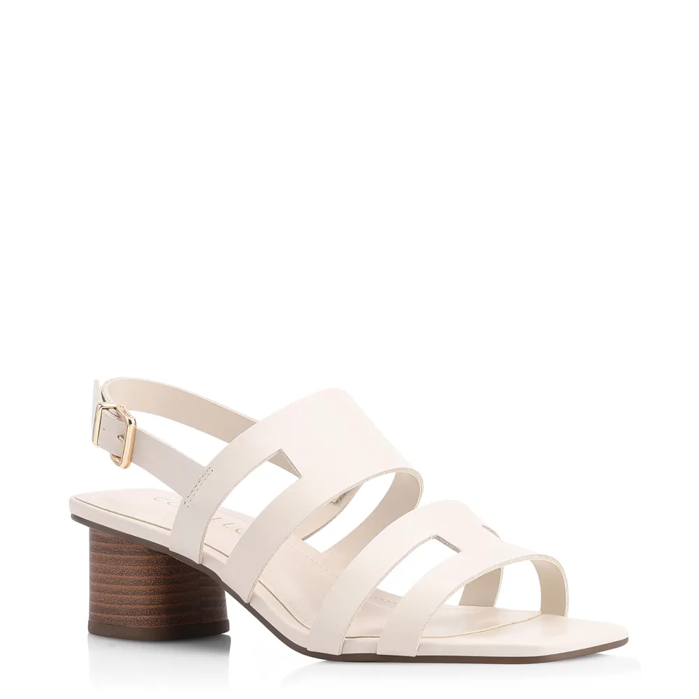 Sandália Couro Off White