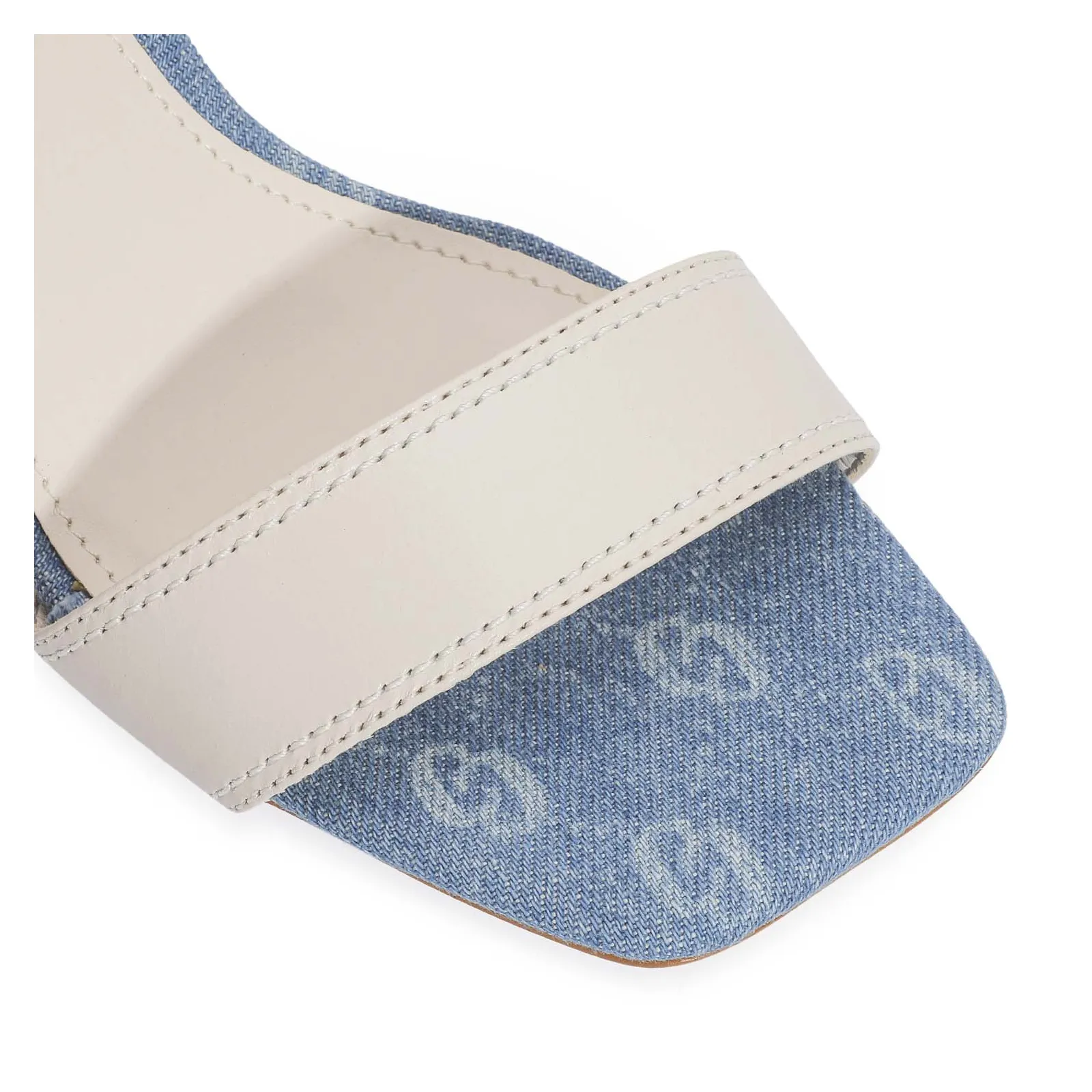 Sandália Couro Off White/Monograma Jeans