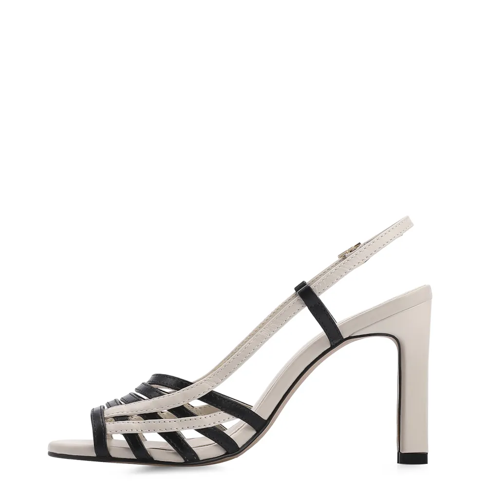 Sandália Couro Off White/Preto - imagem 4