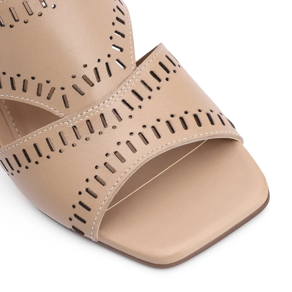 Sandália Laser Cut Couro Bege - imagem 7