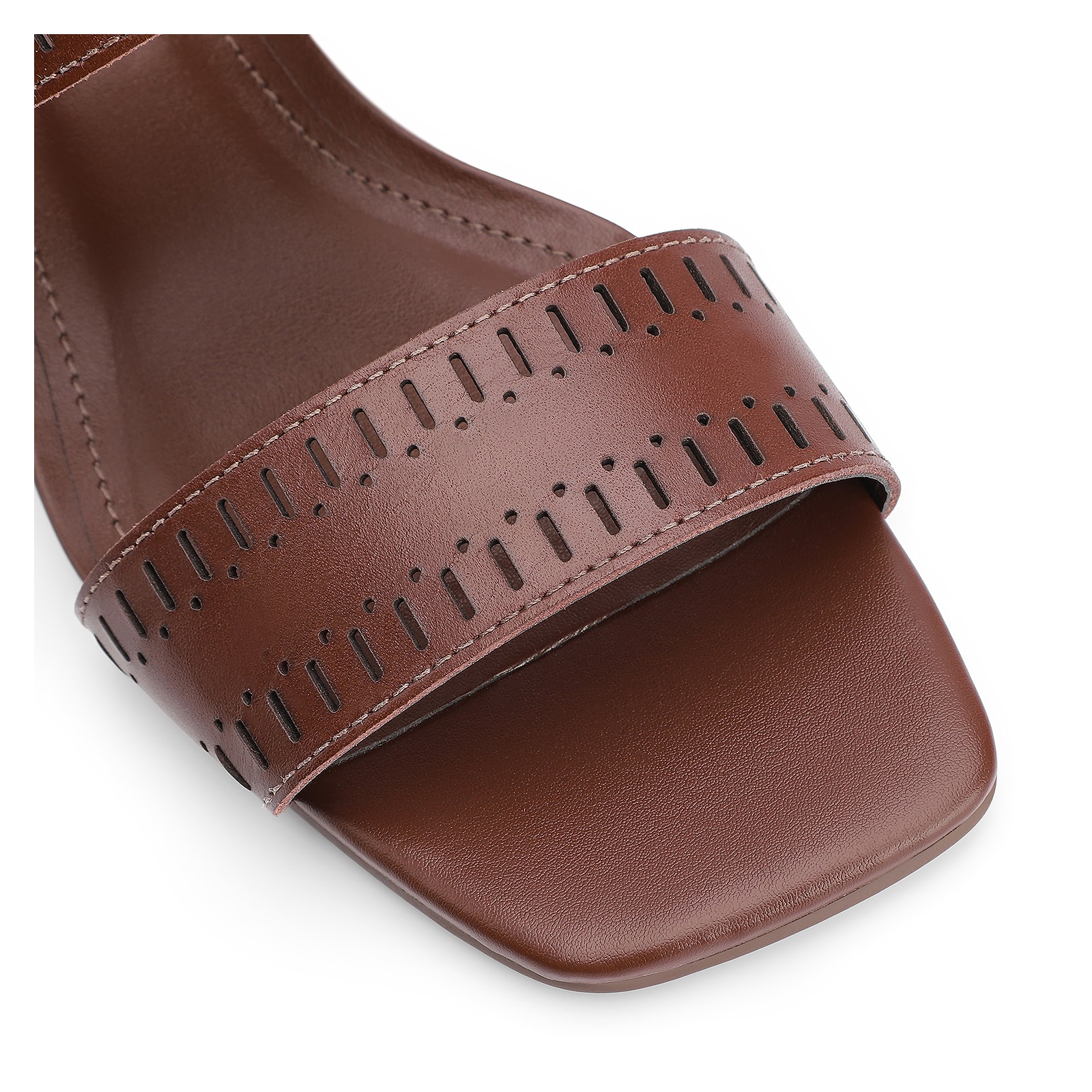 Sandália Laser Cut Couro Marrom