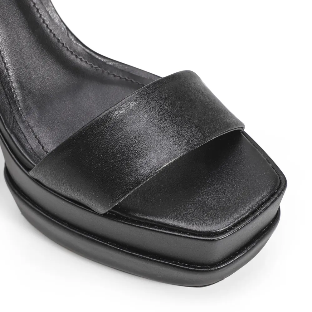 Sandália Meia Pata Inês Couro Preto - imagem 6