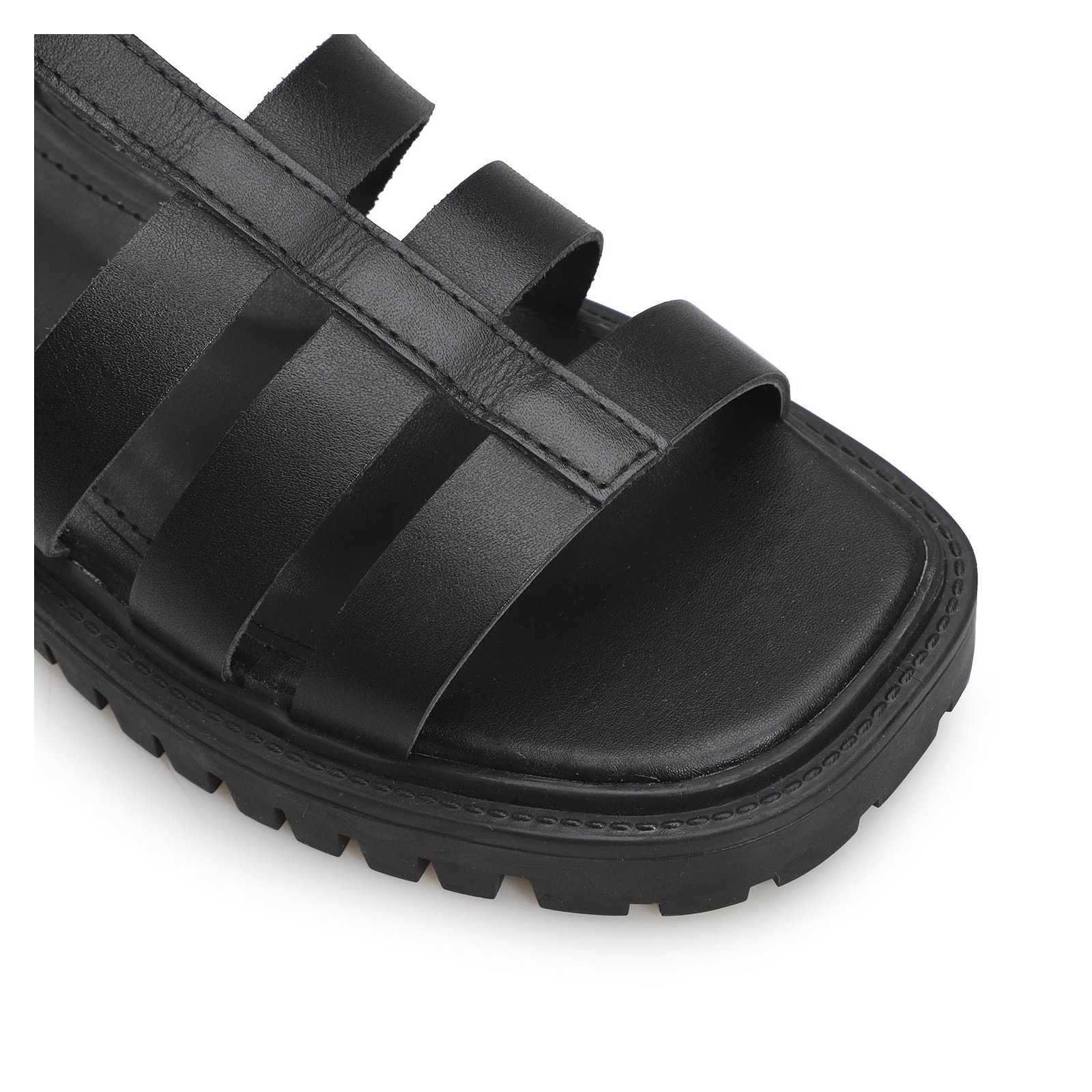 Sandália Tratorada Couro Preto