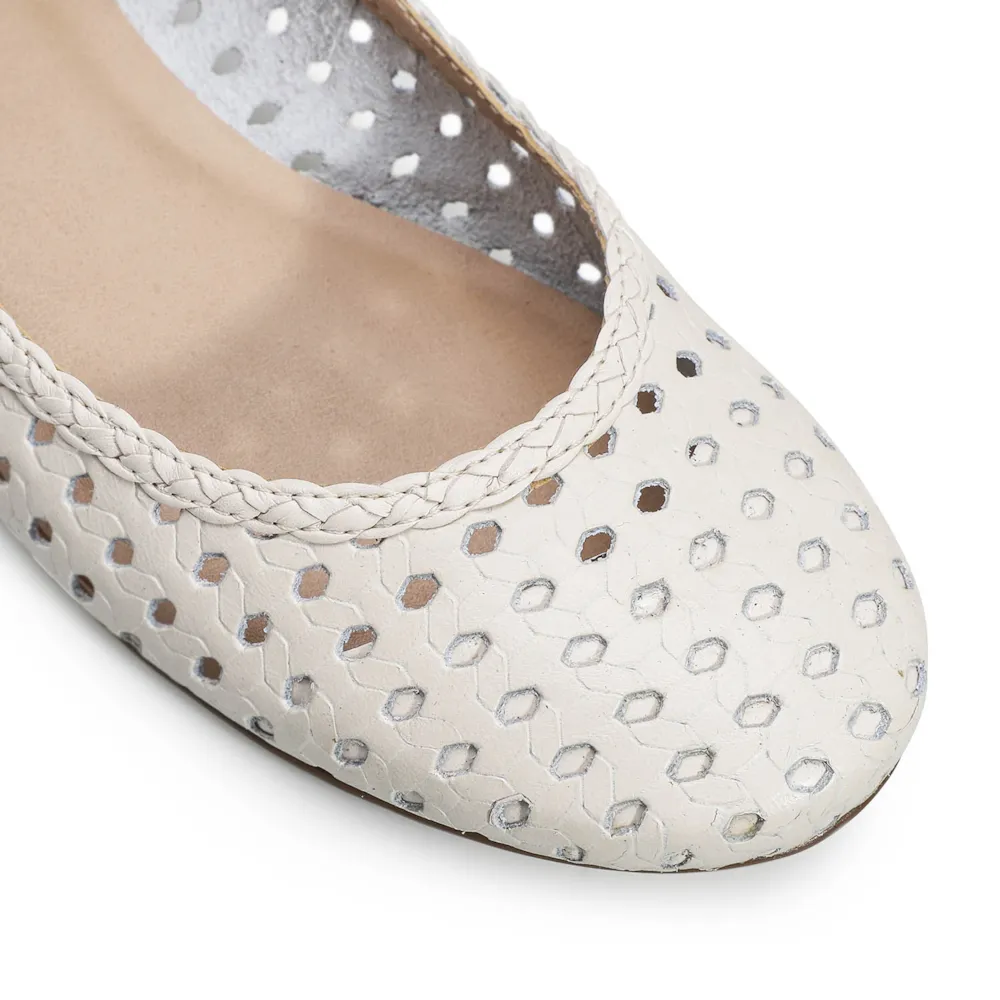 Sapatilha Ballerina Couro Off White - imagem 6