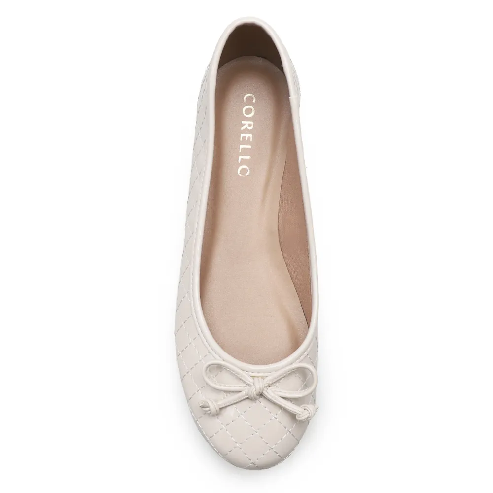 Sapatilha Basic Matelassê Verniz Soft Off White - imagem 5