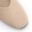 Sapatilha Bege Couro Nobuck Floater Bico Quadrado Amarração - imagem 7