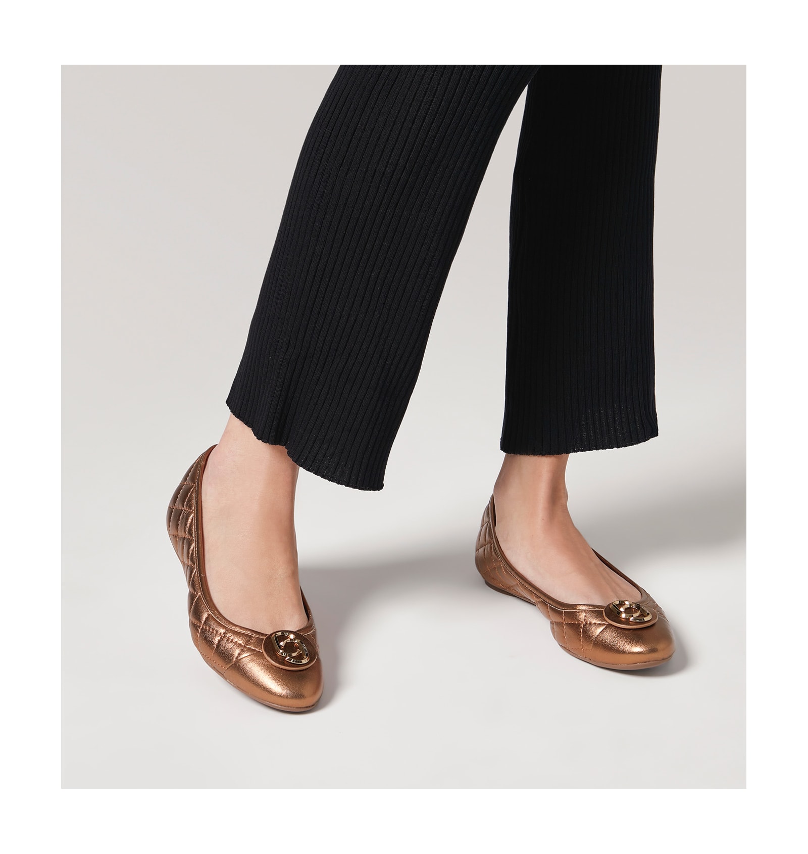 Sapatilha Comfort Couro Bronze