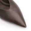 Sapatilha Couro Estonado Marrom Escuro - imagem 6