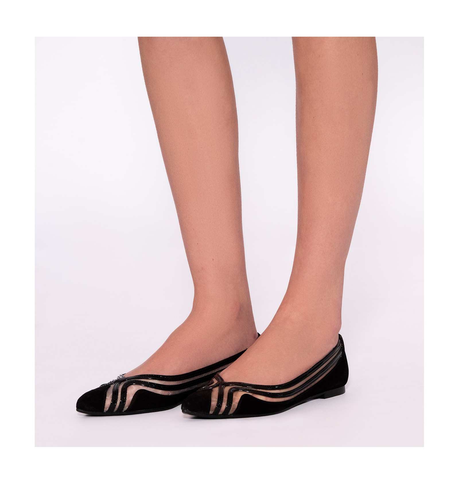 Sapatilha Couro Nobuck Preto/Verniz Preto