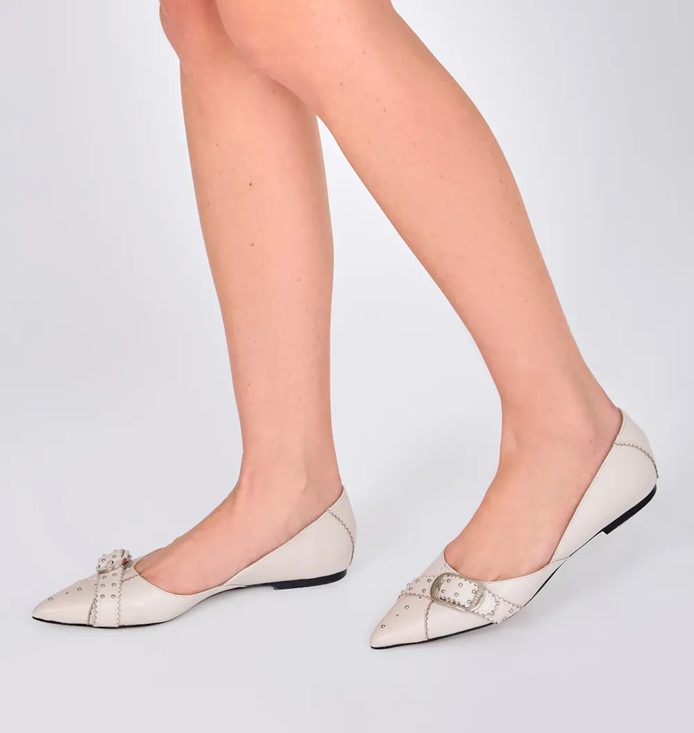 Sapatilha Couro Off White - imagem 2