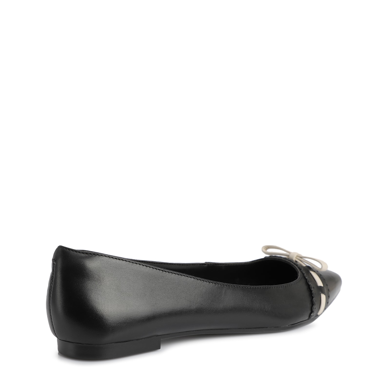 Sapatilha Couro Preto/Off White